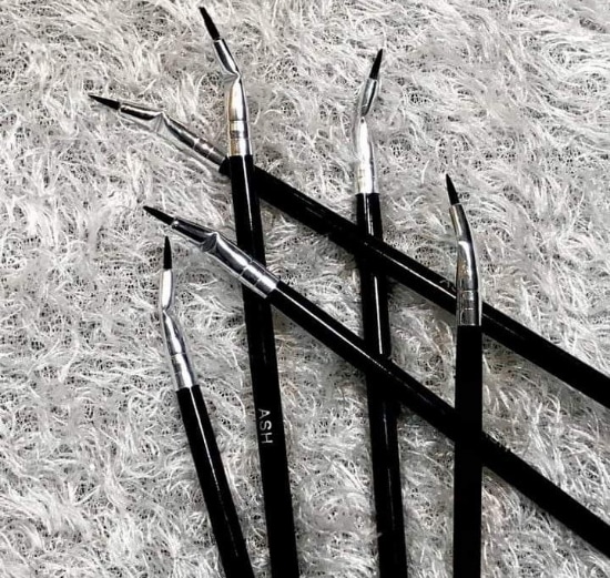 0001140_-ash-brush_550.jpeg